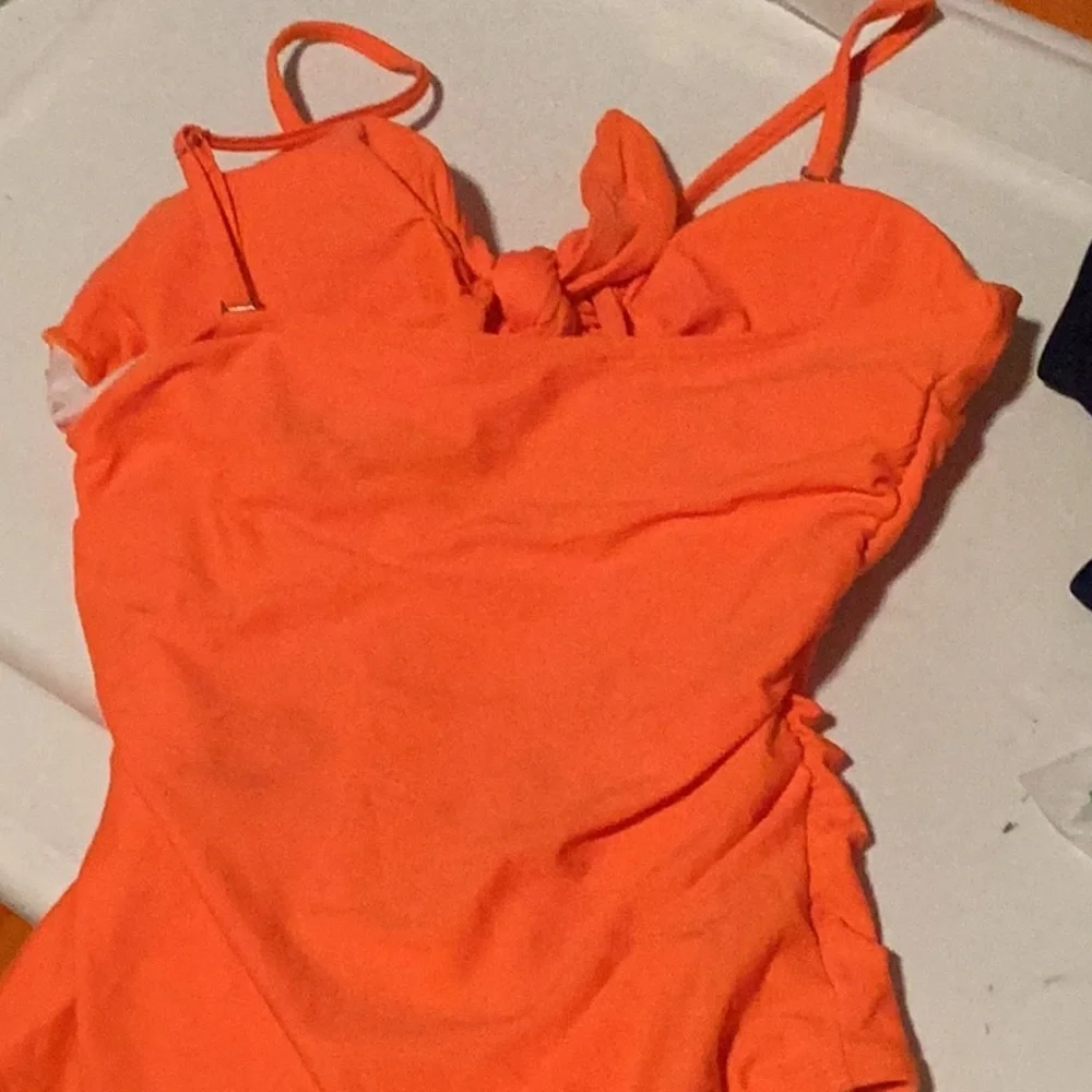 Bow Tie Orange Halter Tummy Control‎ One Piece Padded Swimsuit NWT Size M